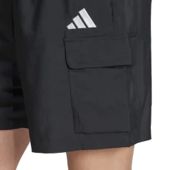 Shorts*adidas Essentials Small Logo Cargo Chelsea Shorts in Black