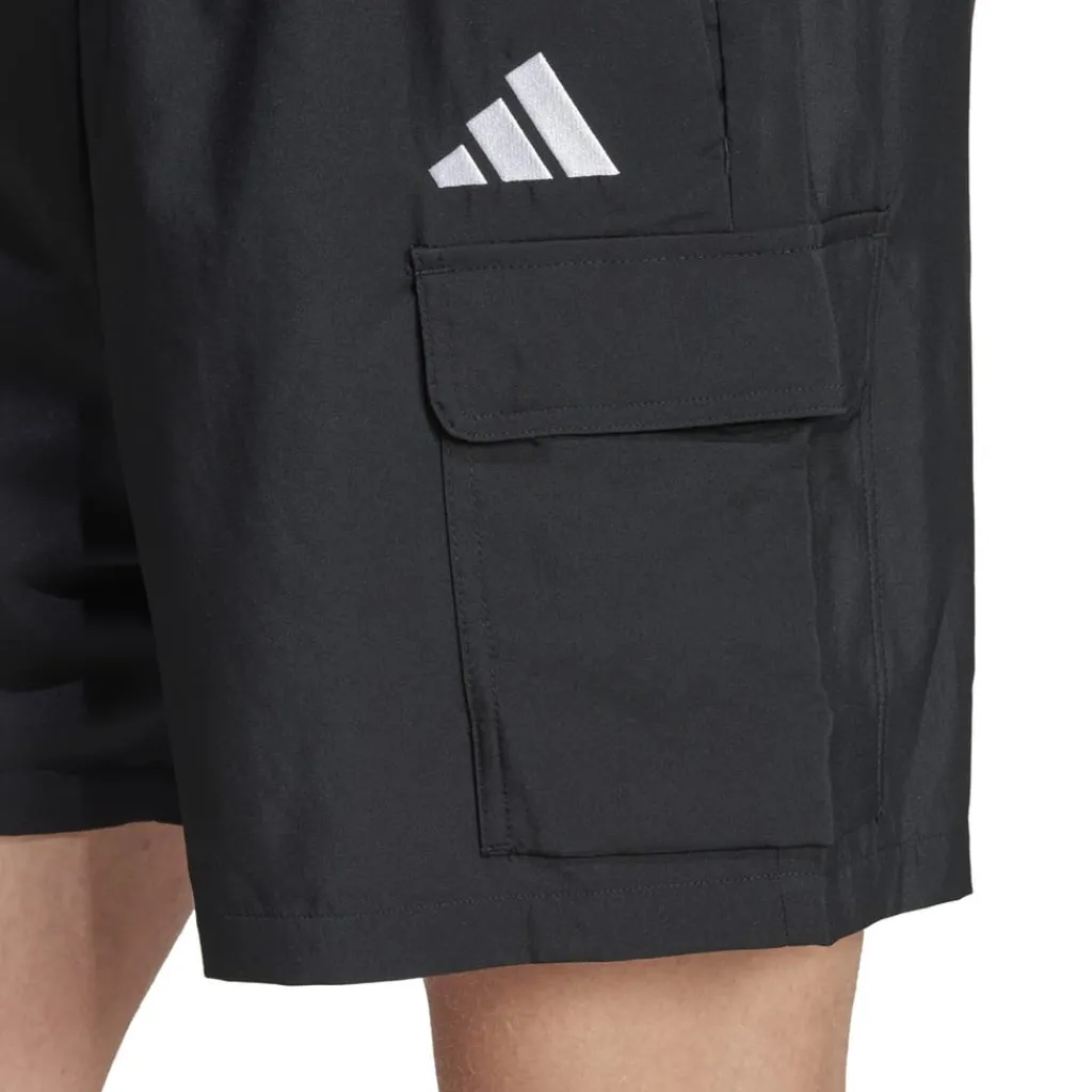 Shorts*adidas Essentials Small Logo Cargo Chelsea Shorts in Black