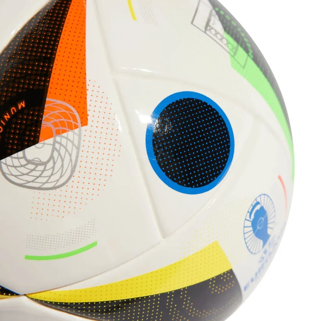 Assorted*adidas Fussballiebe Mini Football in White