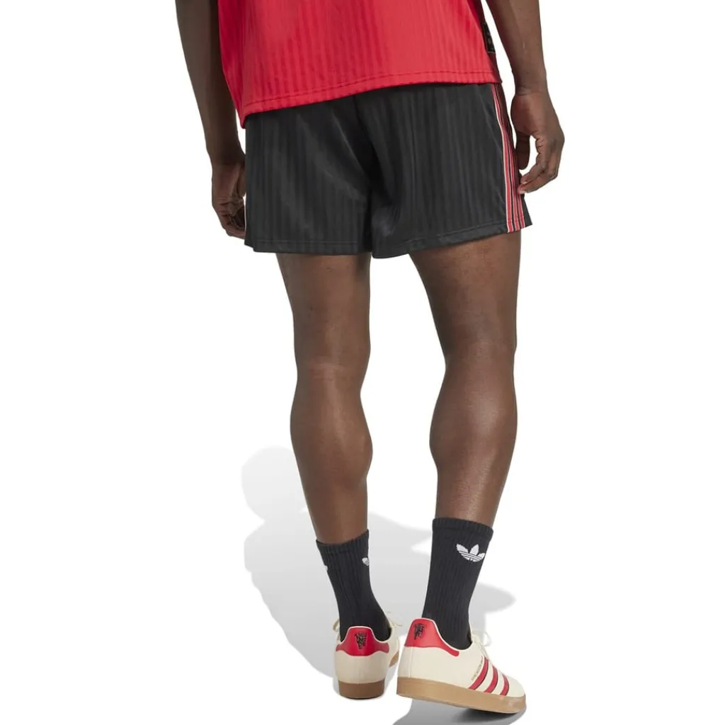 Shorts*adidas Manchester United Fc Terrace Icons Shorts Adults in Black