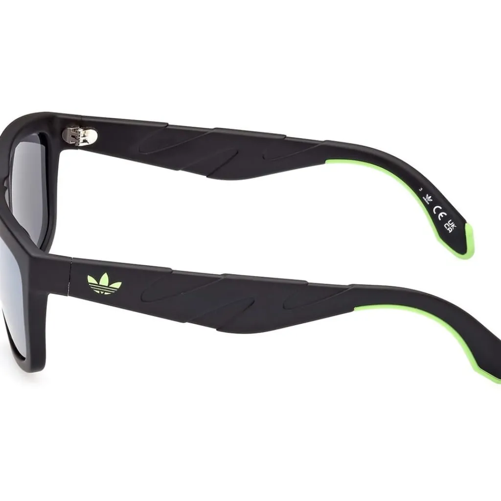 Sunglasses*adidas Originals Adidas Injctd Snglss in Black