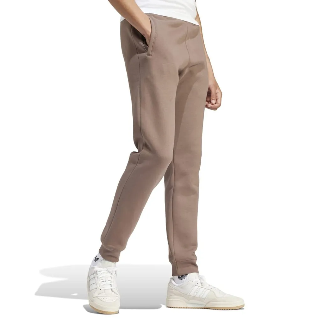 Trousers*adidas Originals Essentials pa in Brown