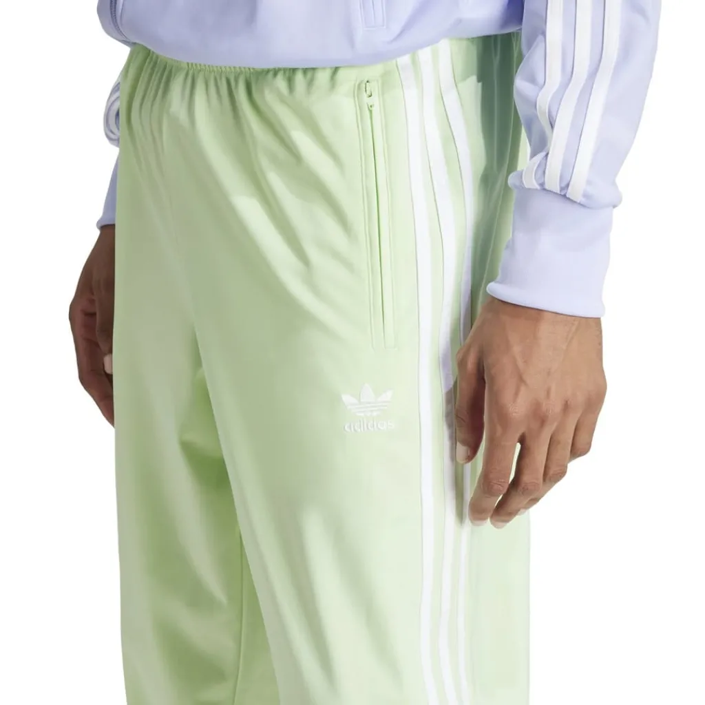 Trousers*adidas Originals Firebird tp in Green