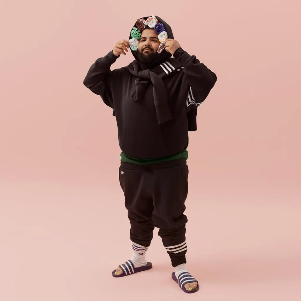 Trousers*adidas Originals M New C Sweat in Black