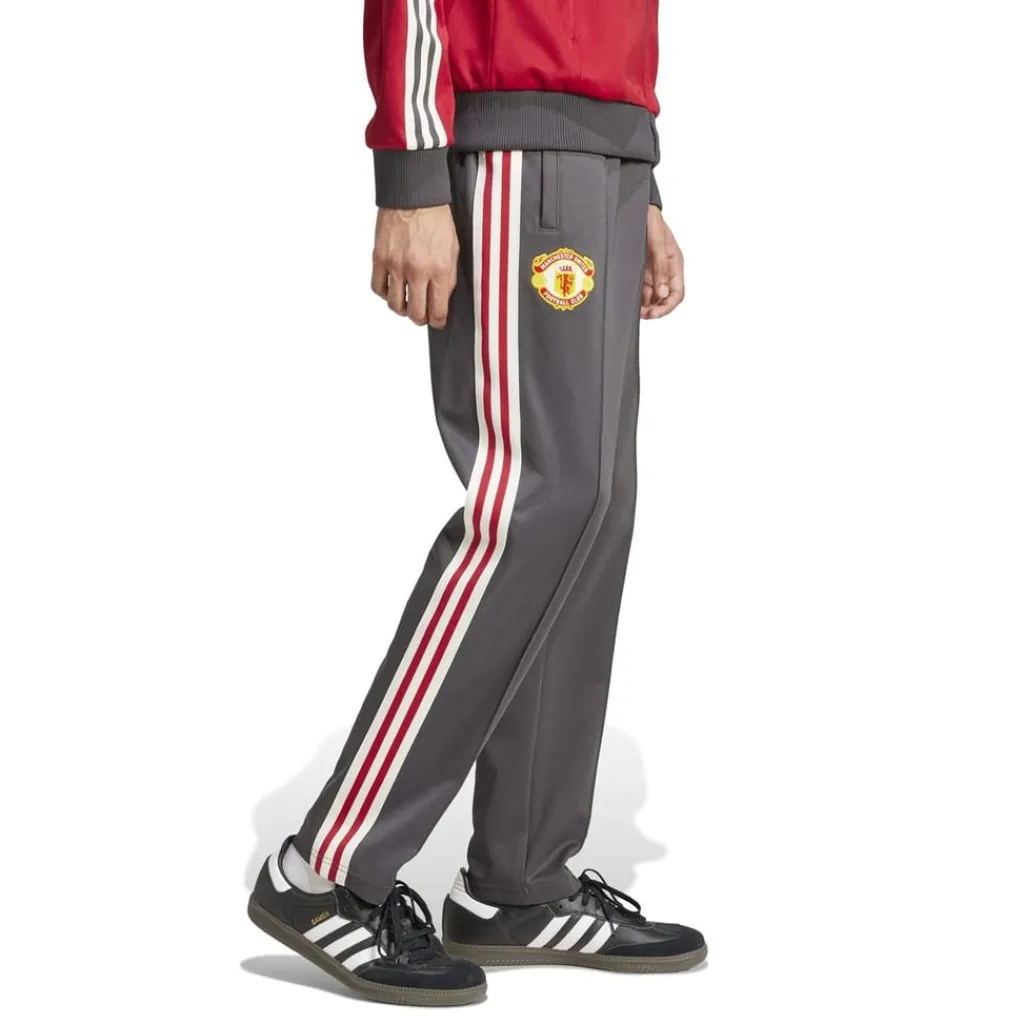 Trousers*adidas Originals Manchester United Beckenbauer Track Bottoms Adults in Black