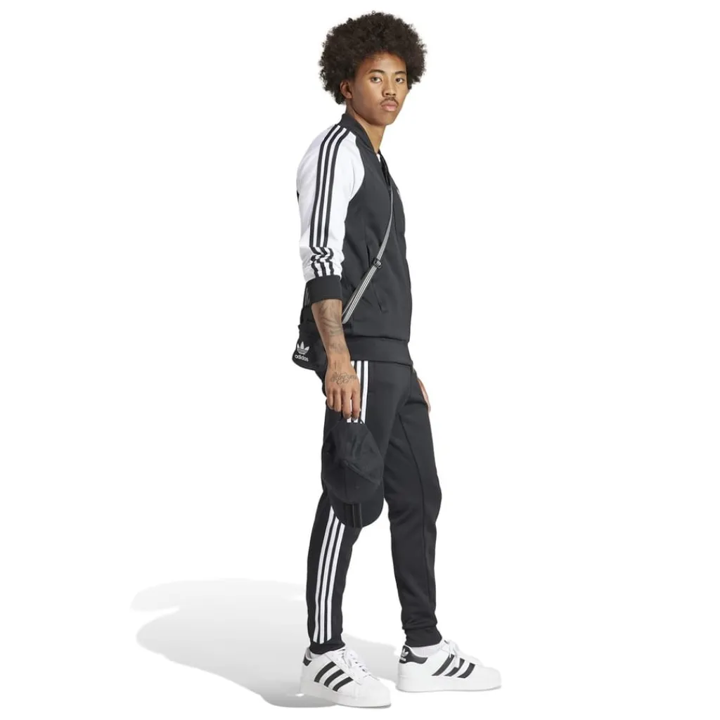Tracksuits*adidas Originals SST Regular Fit Athletic Top in Black