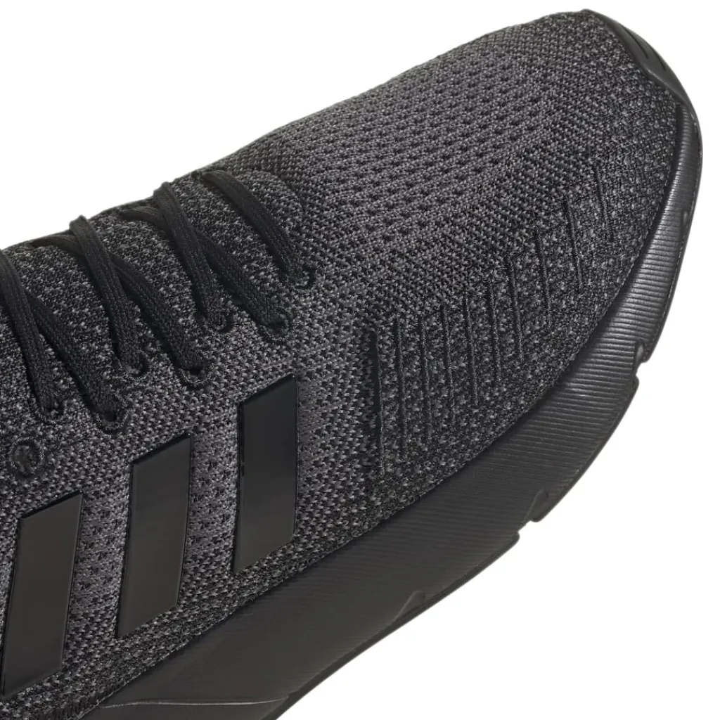 Fitness And Gym Footwear|Running Shoes*adidas Originals Swift Run 22 Trainers in Black