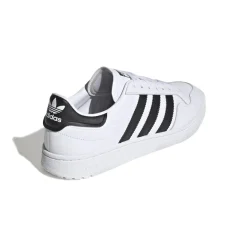 Shoes*adidas Originals Team Court Trainers in White