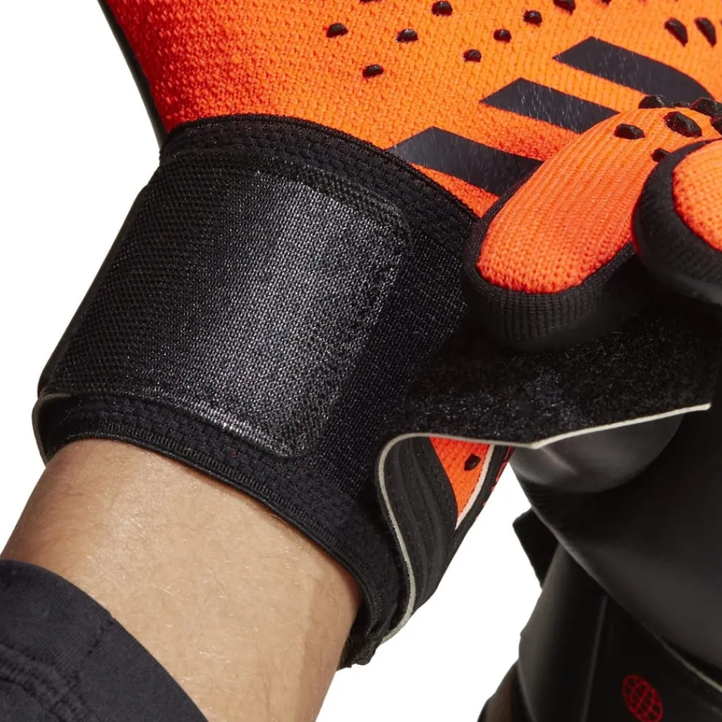 Gifts*adidas Pred Soccer Gloves in Orange