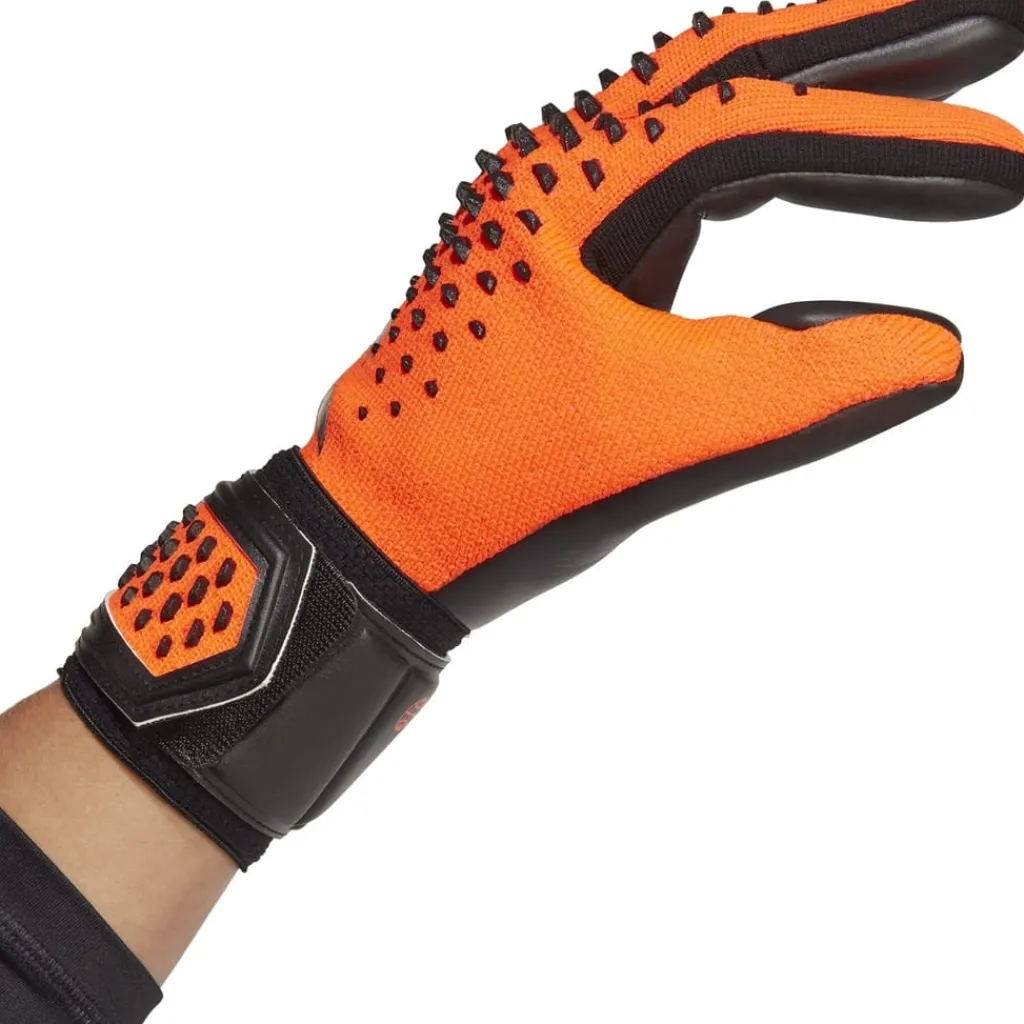 Gifts*adidas Pred Soccer Gloves in Orange