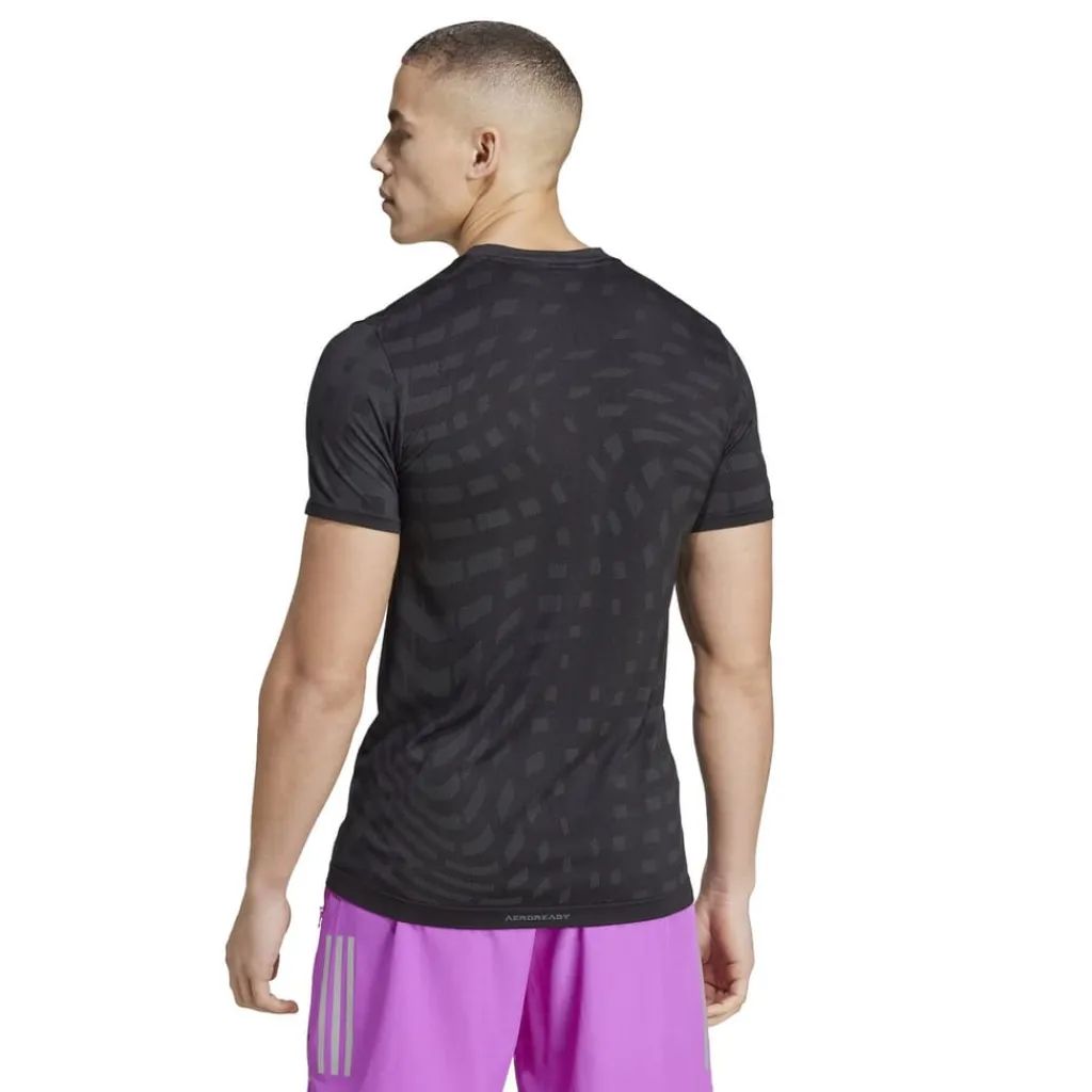 Fitness And Gym Tops*adidas Seamless Slim Fit Crew Neck T-Shirt in Black