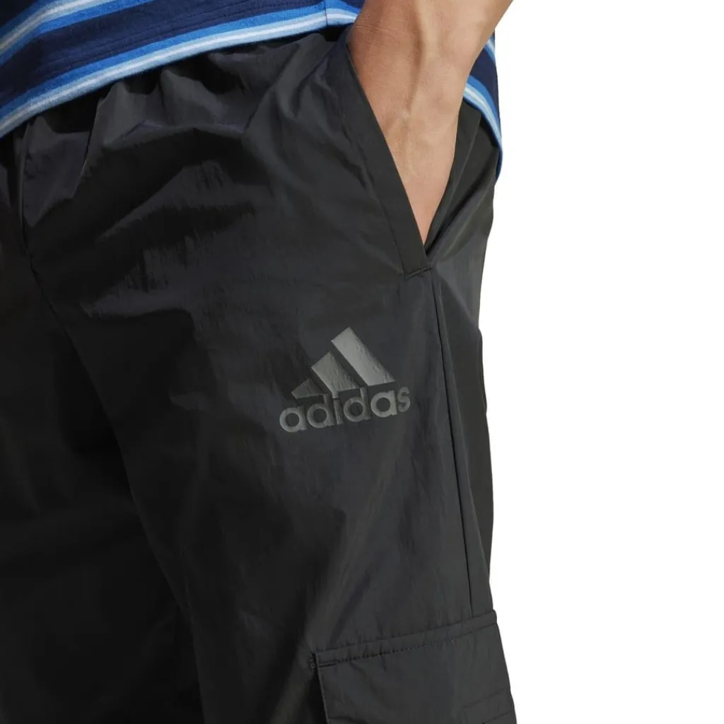 Trousers*adidas Tech Tracksuit Bottoms in Black