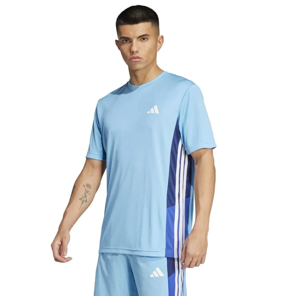 Fitness And Gymwear*adidas Train Essentials Colourblock T-Shirt Adults in Blue