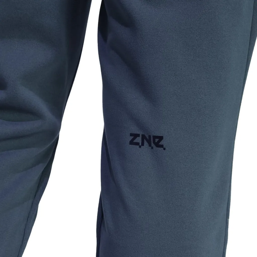 Trousers*adidas Z.N.E. Winterized Pants in Green