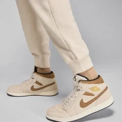 Trousers*Air Jordan Mens Essential Fleece Pants in Brown