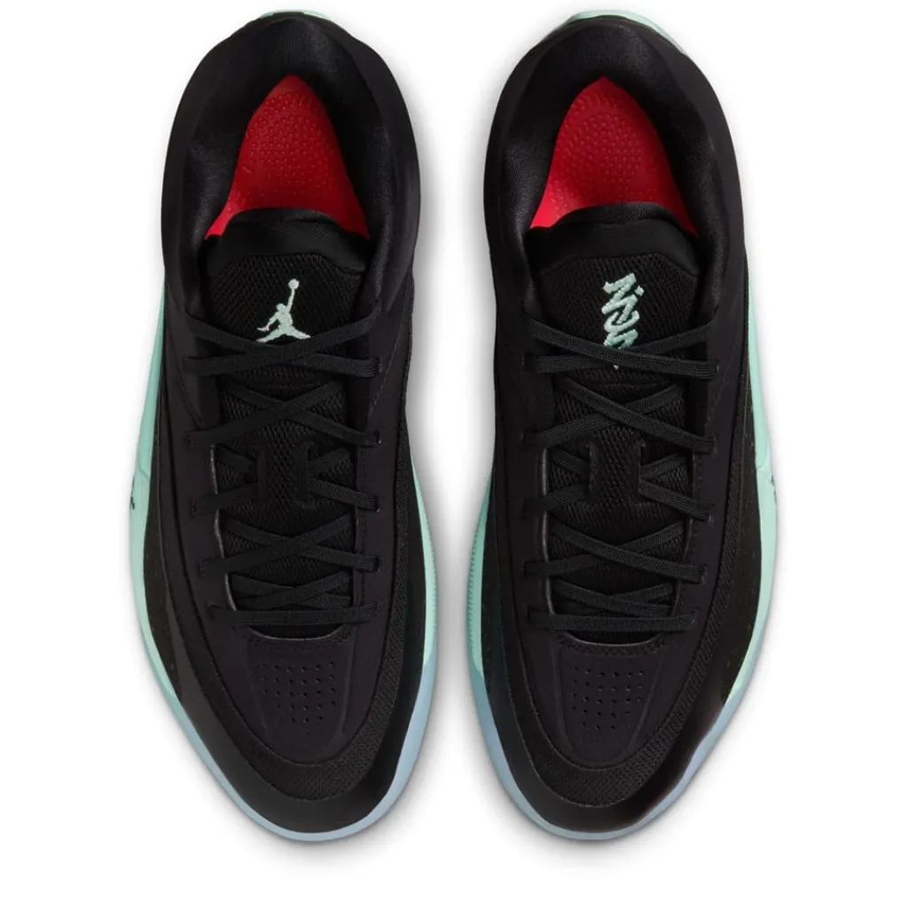 Trainers*Air Jordan Zion 4 Low Top Sneakers in Black