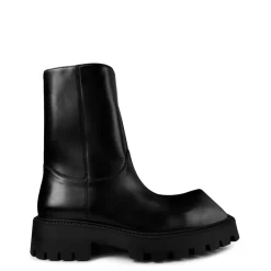 Boots*Balenciaga Rhino Chelsea Leather Boots in Black