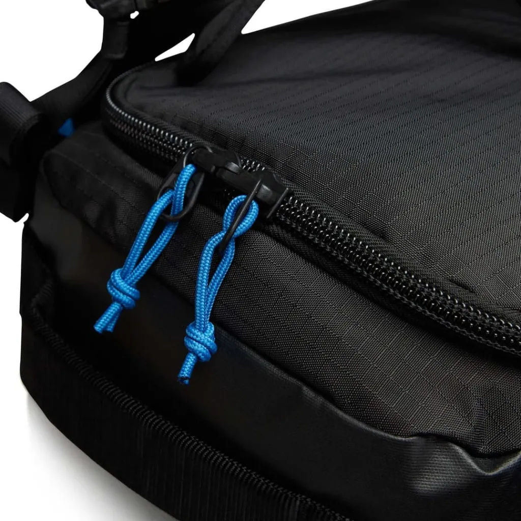 Bags*Berghaus Xodus 40 Travel Holdall Bag in Black