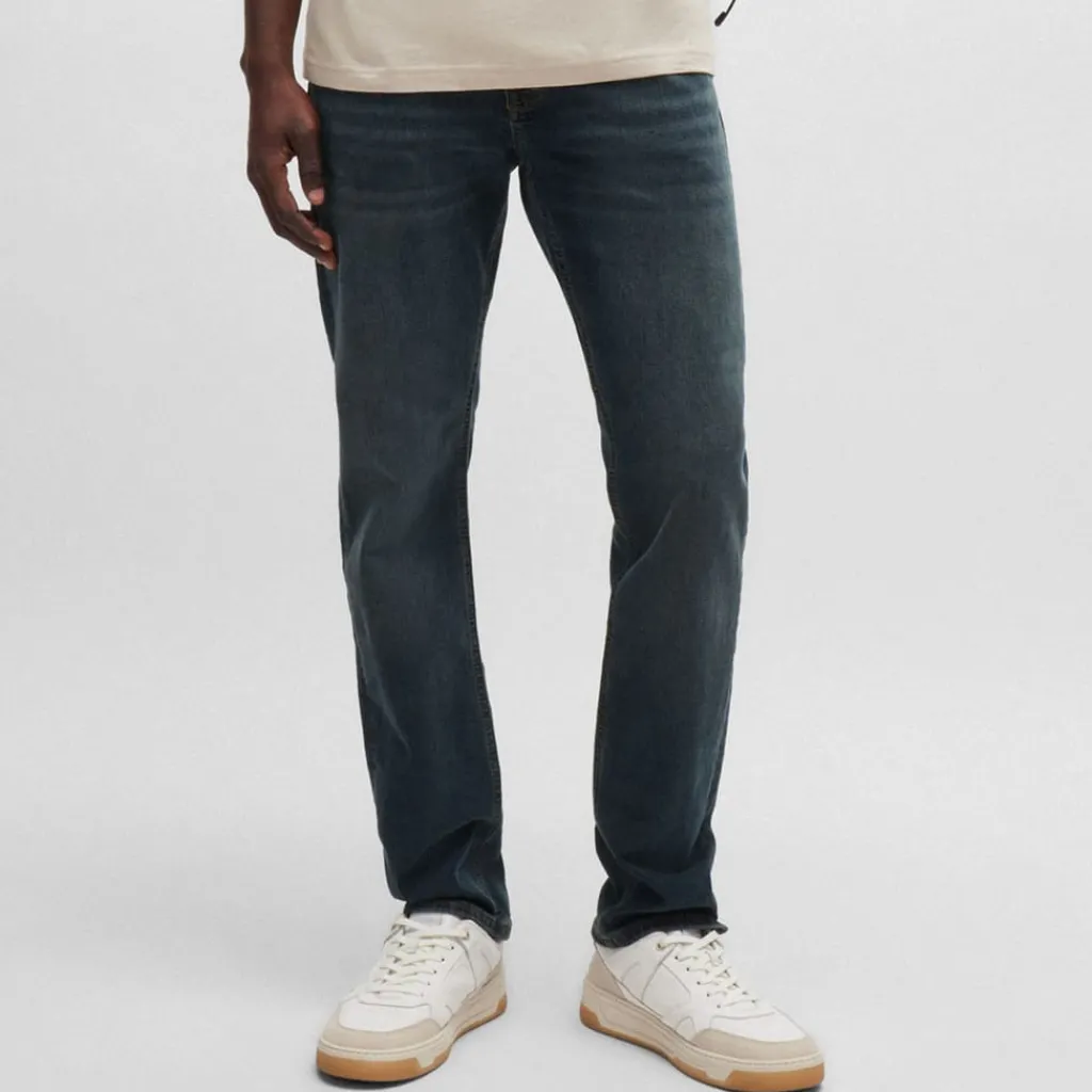 Jeans*Boss Delaware Slim-Fit Jeans in Dark Blue