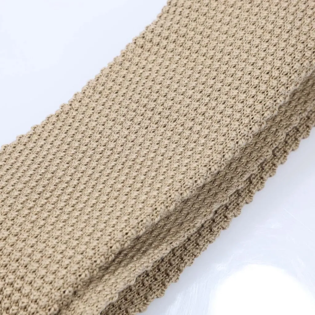 Formalwear*Boss Knitted Tie in Beige