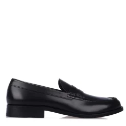 Shoes*Boss Leather Loafers in Black
