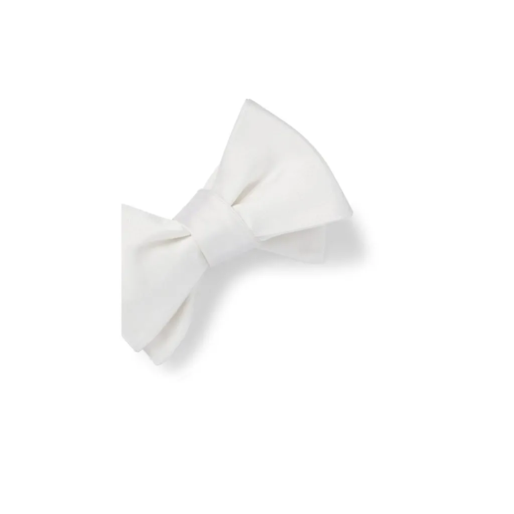 Gloves-Scarves-Umbrellas*Boss United Bow Tie in White