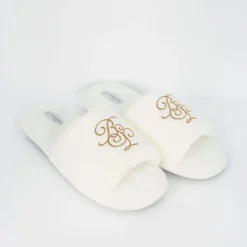 Beach Shoes*Brave Soul Toe Slipper in White
