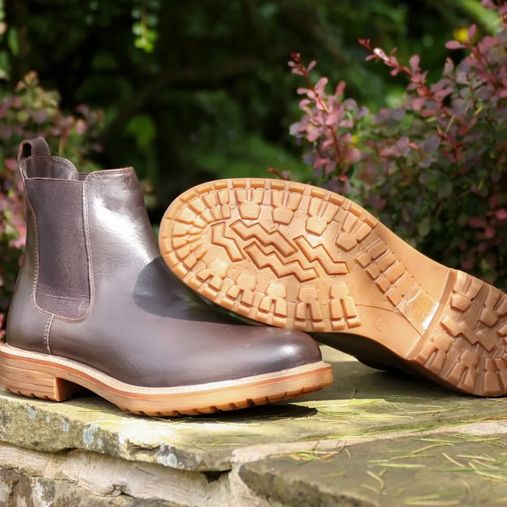 Boots*Brogini 460 Ardenza Chelsea Yard Boots in Brown