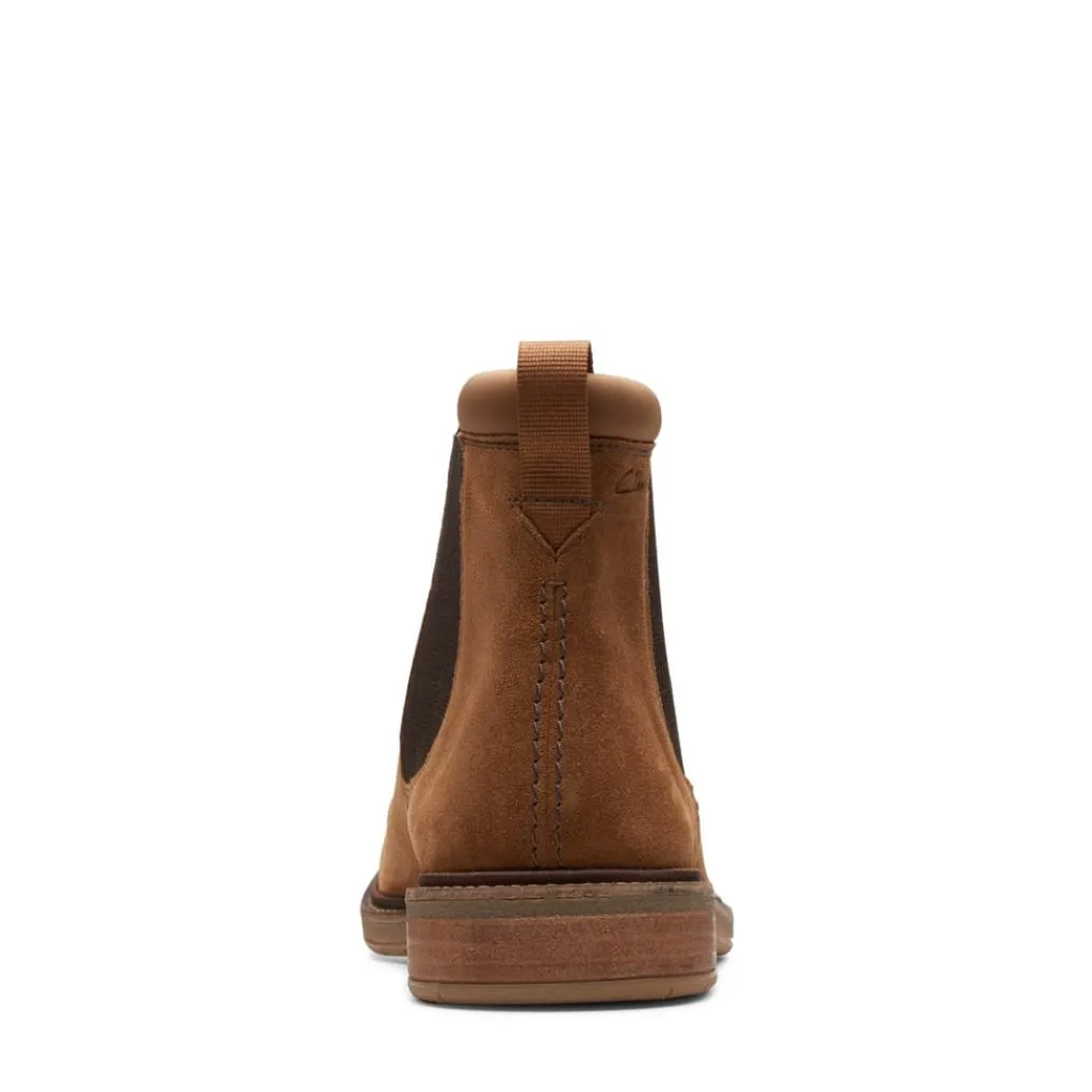 Boots*Clarks Clarkdale Boots in Brown