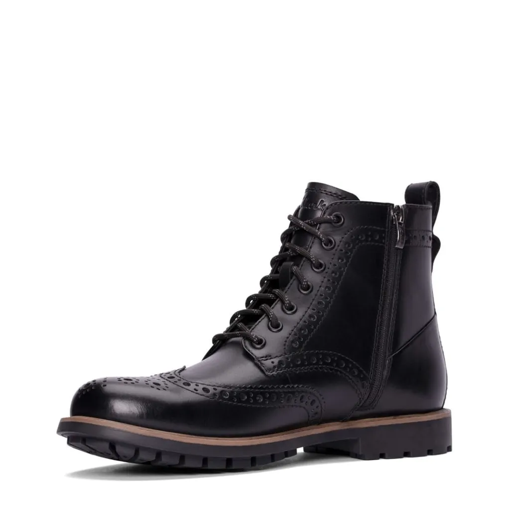 Boots*Clarks Westcombe Boots in Black