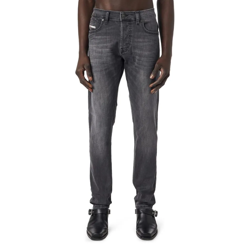 Jeans*Diesel Luster Slim Jeans in Grey