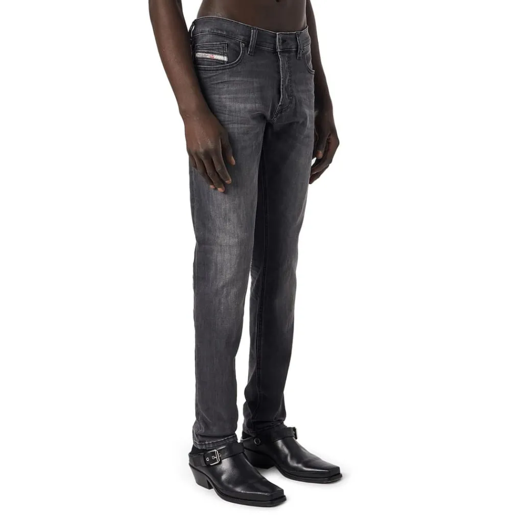 Jeans*Diesel Luster Slim Jeans in Grey