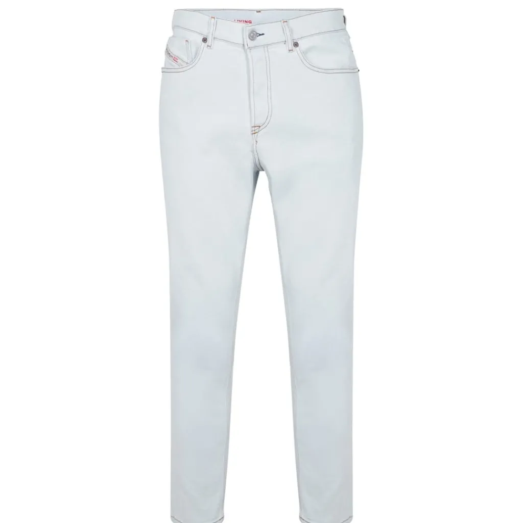 Jeans*Diesel Tapered Jeans in Blue