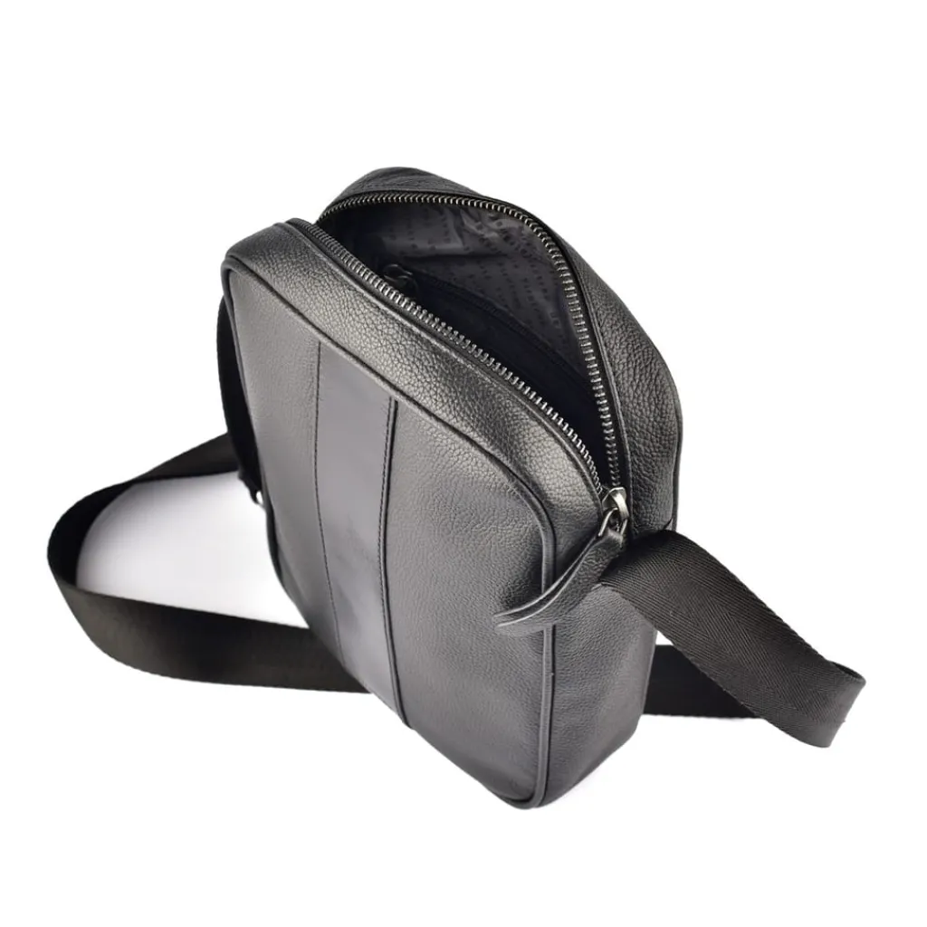Bags*Firetrap Cross Body Handbag in Black