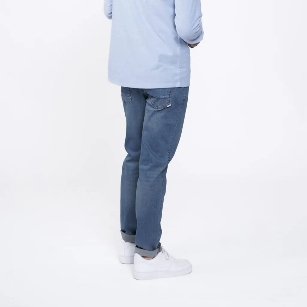 Jeans*Firetrap Rom Straight Leg Jeans in Blue