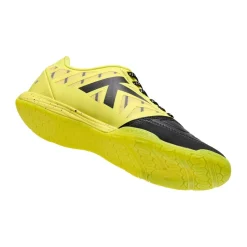 Football Boots*Kelme Low Top Flat Heel Sneakers in Yellow