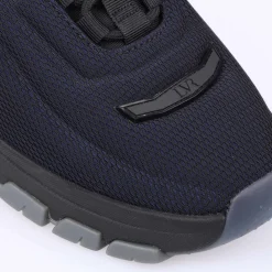 Footwear|Trainers*Lavair Exo Trainers in Navy