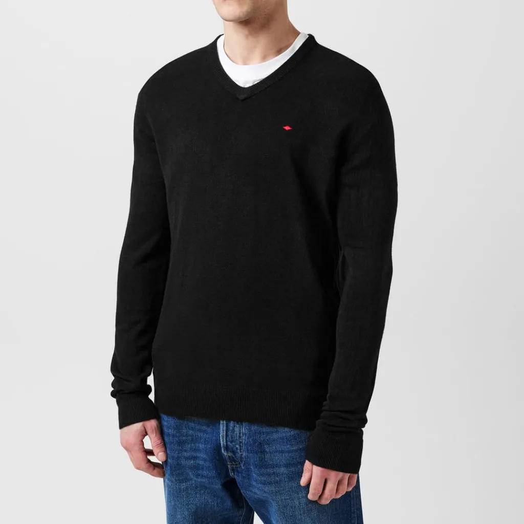 Knitwear*Lee Cooper Cooper Long Sleeve V Neck Jumper in Black
