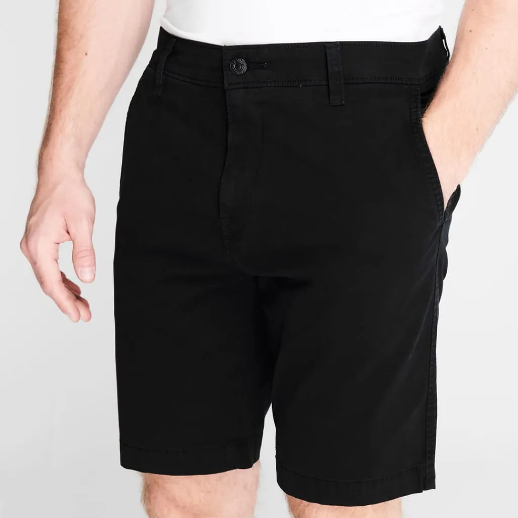 Shorts*Levis Chino Shorts in Black