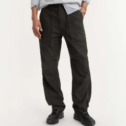 Trousers*Levis Loose Straight Surplus Pants in Black