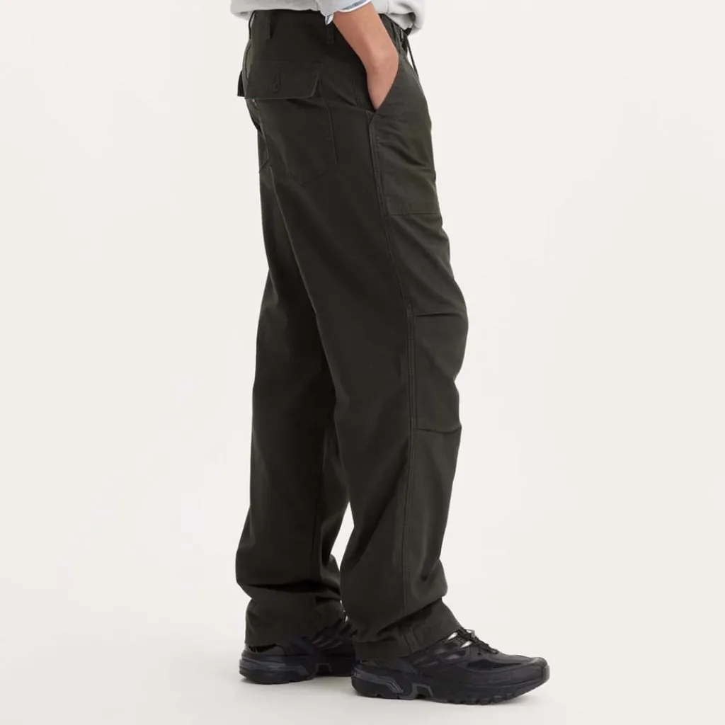 Trousers*Levis Loose Straight Surplus Pants in Black