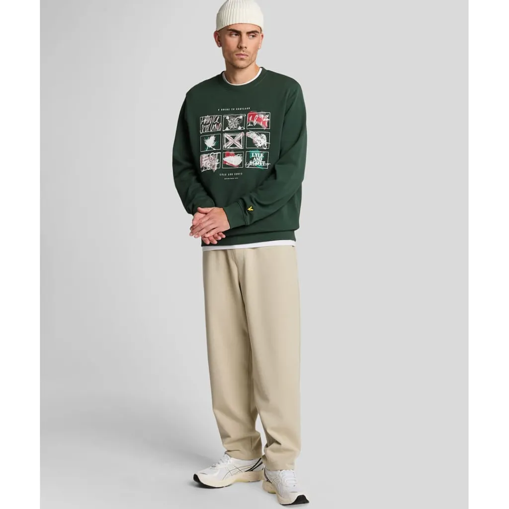 Sweatshirts*Lyle And Scott A Guide To Scotland Graphic Sweatshirt in Teal