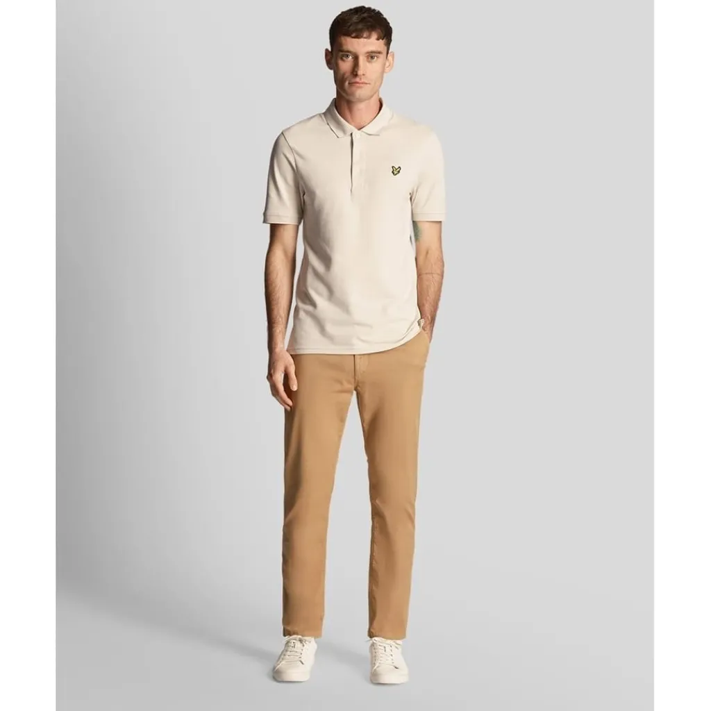 Trousers*Lyle And Scott Anfield Chino in Beige