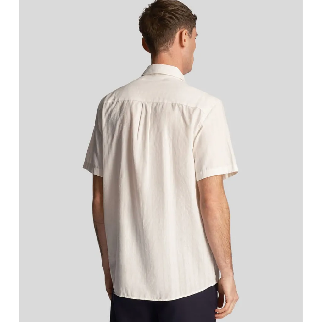 Shirts*Lyle And Scott Textured Stripe Short Sleeve Shirt in White