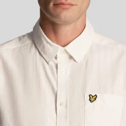 Shirts*Lyle And Scott Textured Stripe Short Sleeve Shirt in White