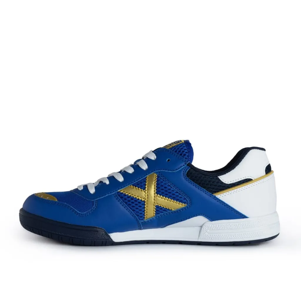 Football Boots*Munich Continental V2 Football Trainers in Blue