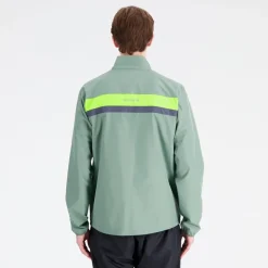 Coats And Jackets*New Balance Accelerate Jacket in Green