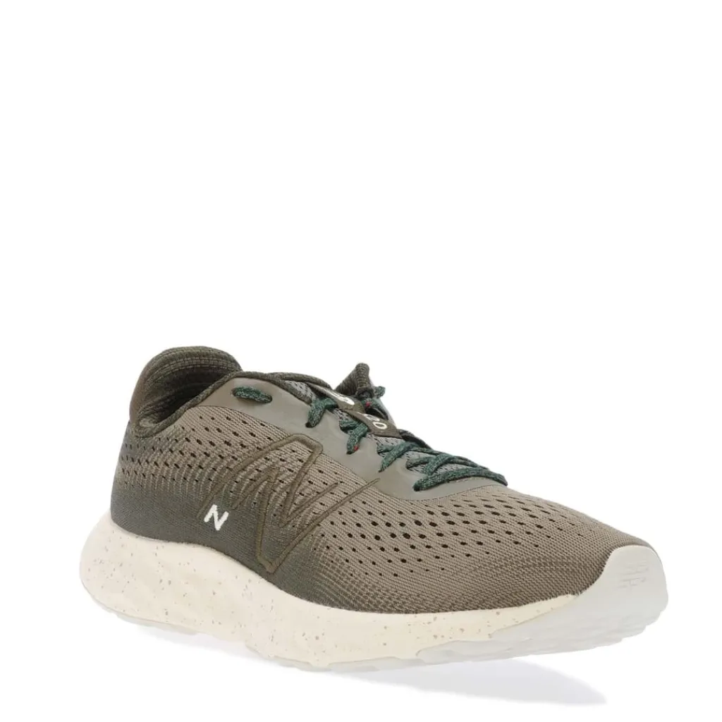 Shoes*New Balance 520v8 Running Shoes in Green