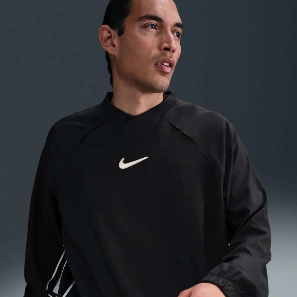 Fitness And Gym Tops*Nike Acad+ Shell Sn52 in Black