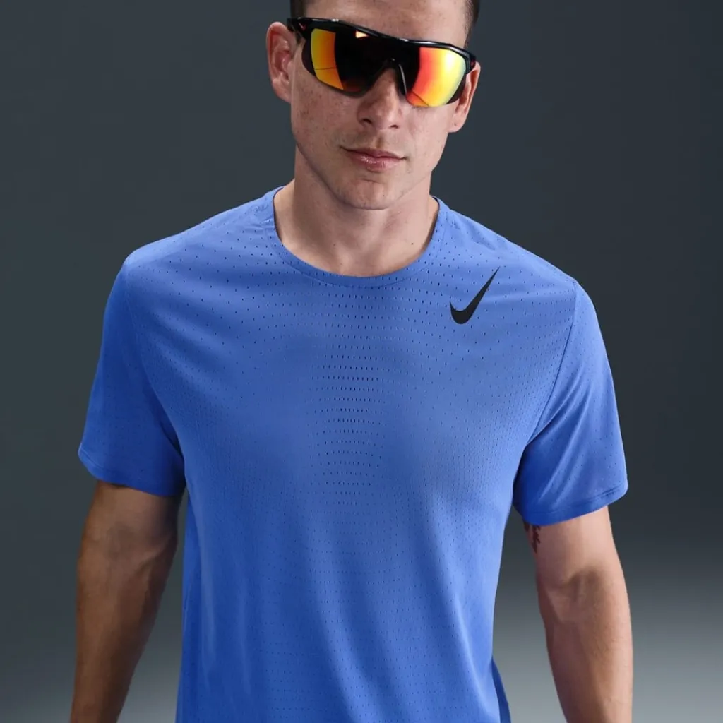 Fitness And Gym Tops|Fitness And Gymwear*Nike Aeroswift Short Sleeve Top in Blue